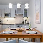 Bernstein We 15 Apartment *